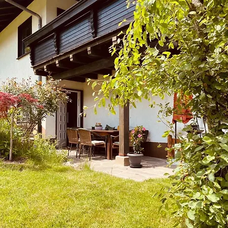 Haus Lana Apartment Dornbach Exterior photo